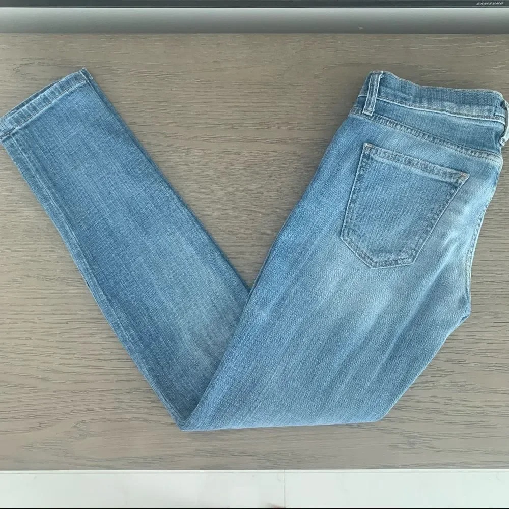 Current Elliot The Ankle Skinny Distressed Jeans in Light Wash Size 26